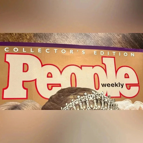 People Weekly | COLLECTOR’S EDITION The Diana Years book - Picture 3 of 10